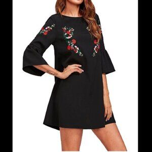 Elegant Black Dress with Floral Embroidery, Size XL